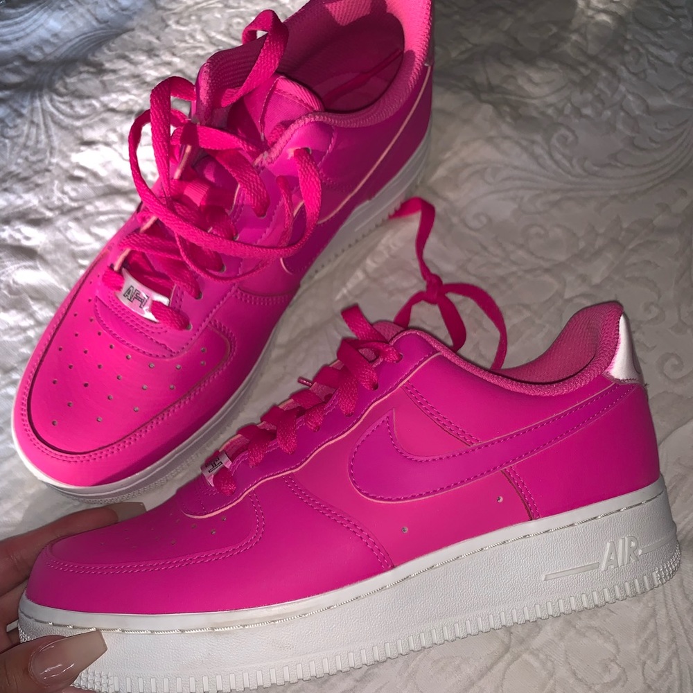 Hot Pink Nike Air Force One’s